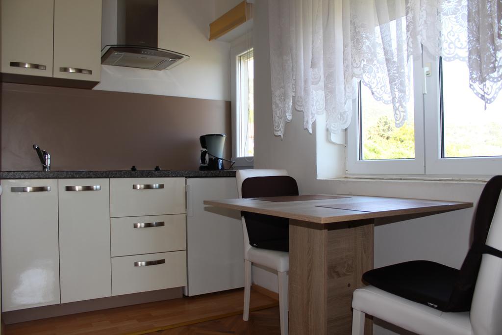 Apartments Nadia บัชกา ภายนอก รูปภาพ